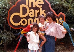 Katherine (Kat) McDougal Wheeler McCandless; Hilary Welbourne; Ruth Bennett McDougal Dorrough; Busch Gardens; parrots Florida